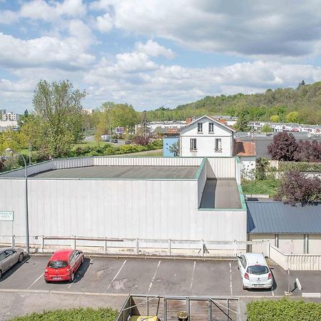 Le Raymond - Appartement Proche Du Centre Sportif, Des Rives De L'Allier Et Du Centre-Ville - Parking Виши Екстериор снимка