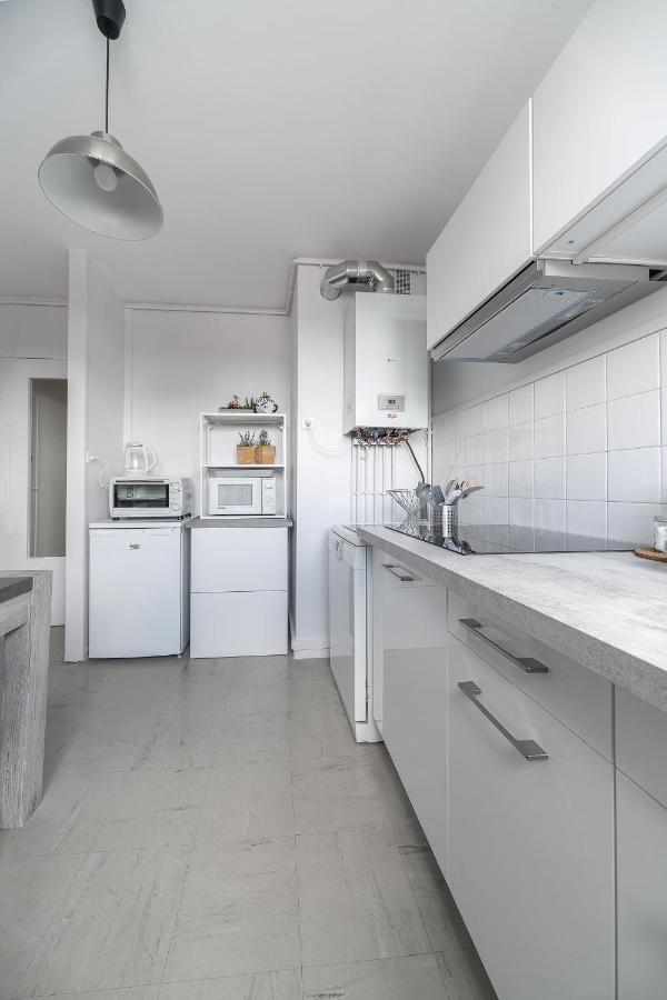 Le Raymond - Appartement Proche Du Centre Sportif, Des Rives De L'Allier Et Du Centre-Ville - Parking Виши Екстериор снимка