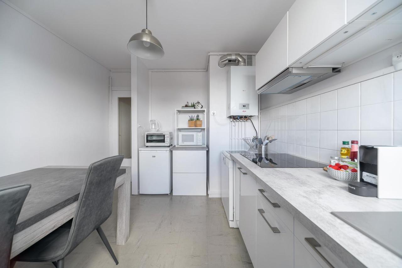 Le Raymond - Appartement Proche Du Centre Sportif, Des Rives De L'Allier Et Du Centre-Ville - Parking Виши Екстериор снимка