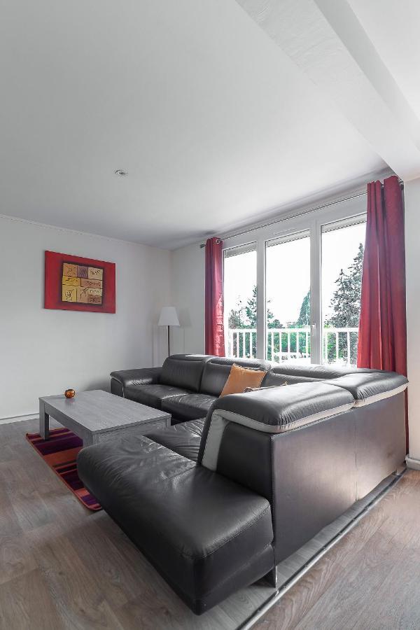 Le Raymond - Appartement Proche Du Centre Sportif, Des Rives De L'Allier Et Du Centre-Ville - Parking Виши Екстериор снимка