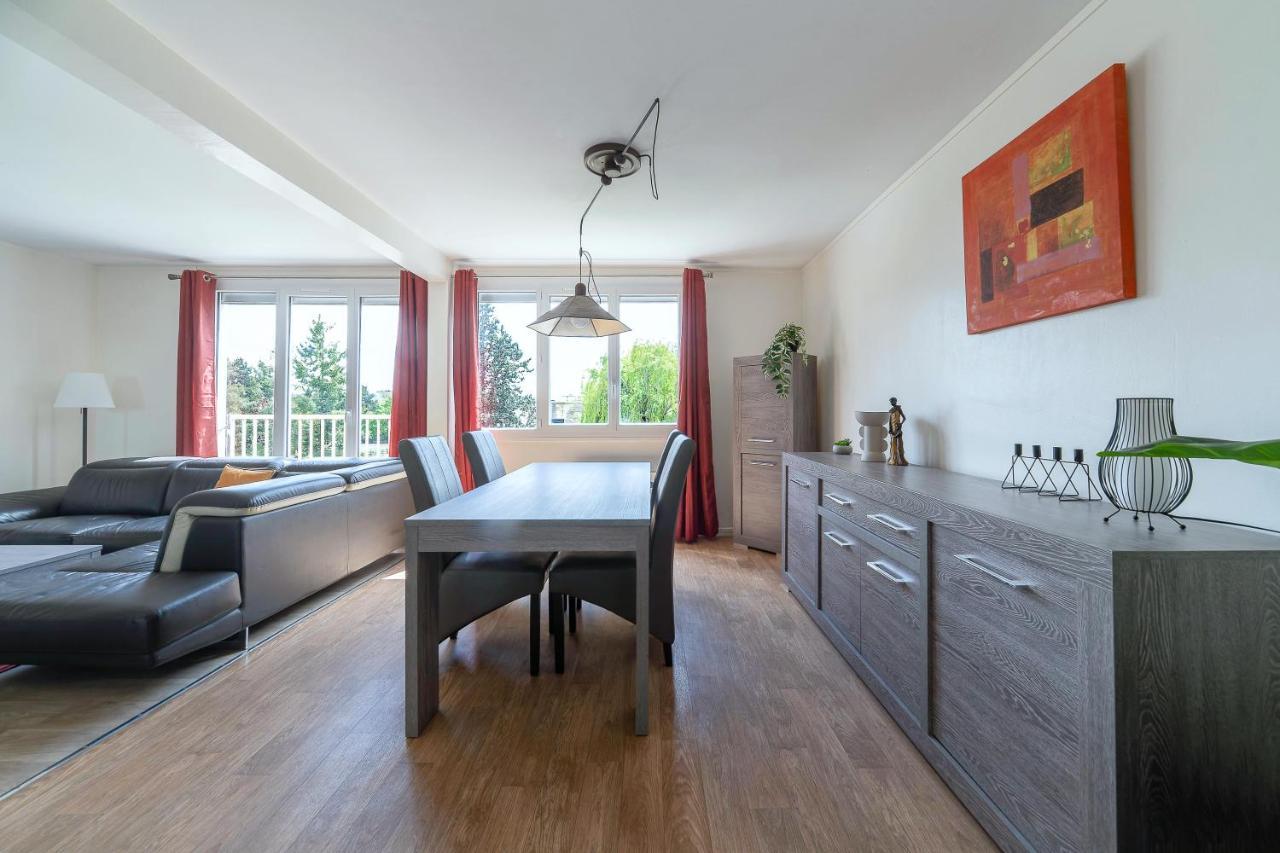 Le Raymond - Appartement Proche Du Centre Sportif, Des Rives De L'Allier Et Du Centre-Ville - Parking Виши Екстериор снимка